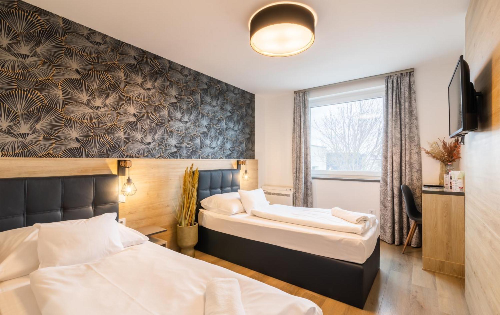 Autohof 171 Motel 3*